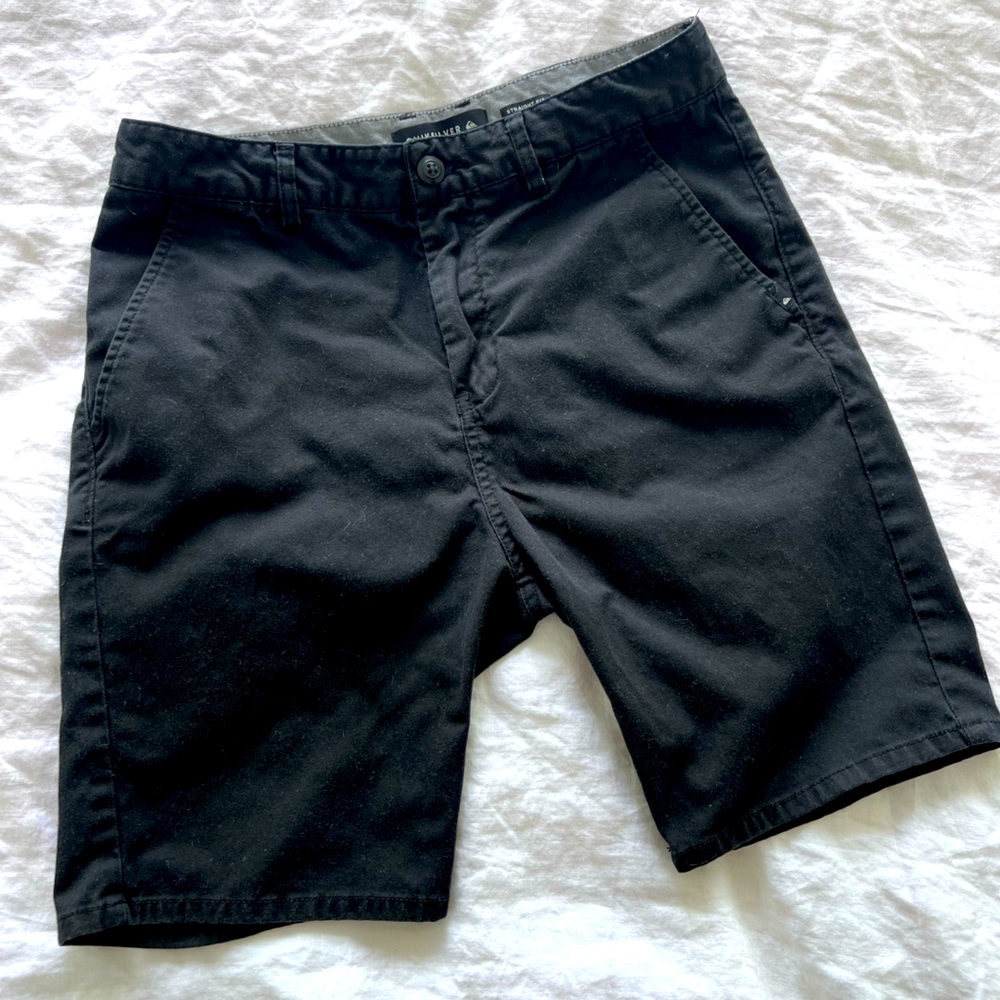 QuickSilver Shorts size 29